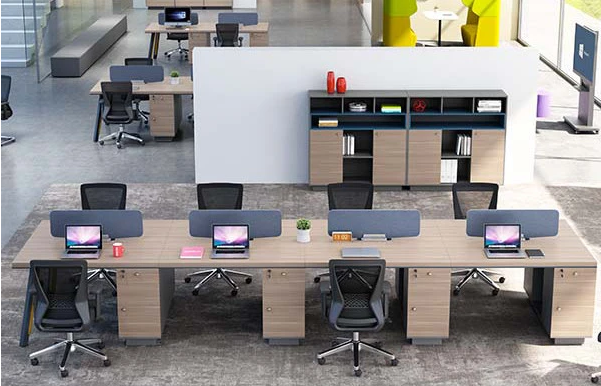 员工办公桌